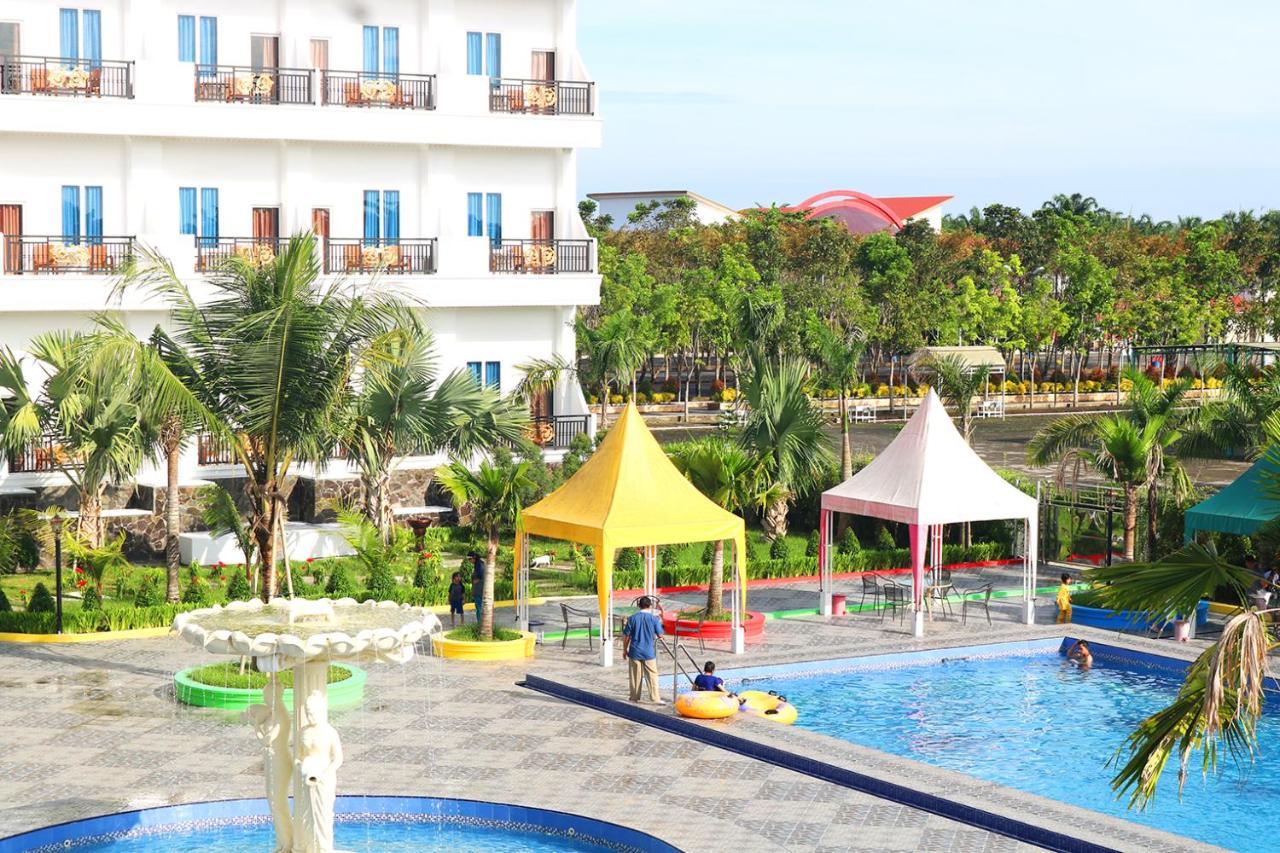 Singapore City Hotel Batu Bara Sungaibalai Exterior photo
